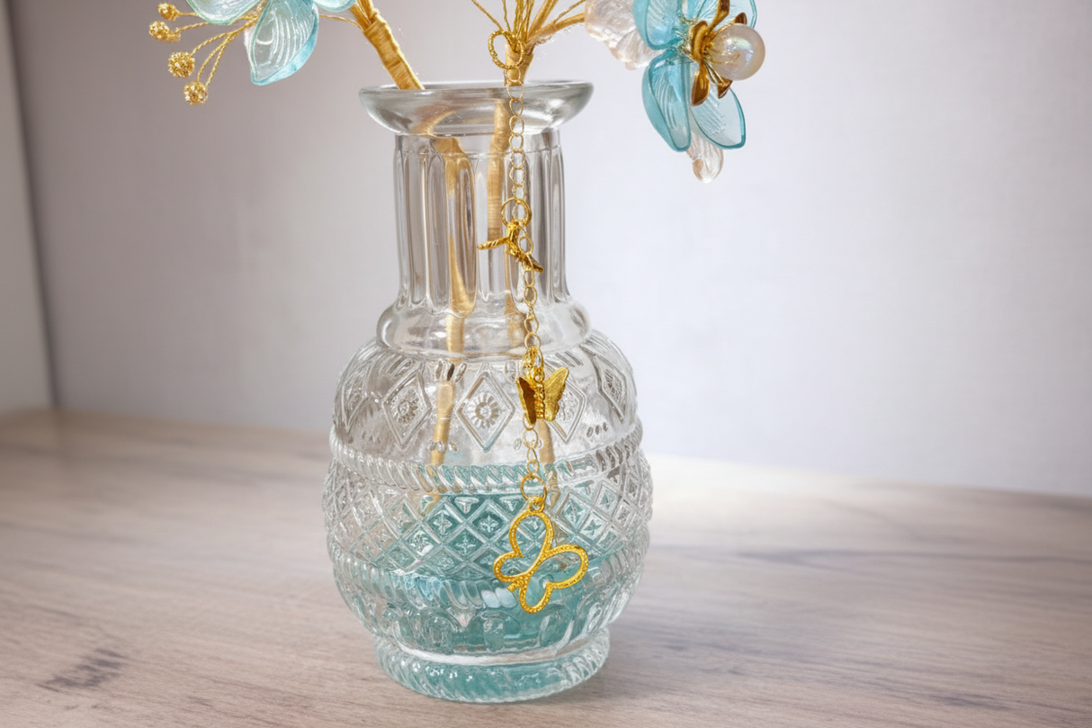 Serenity Blue – Handcrafted Beaded Floral Arrangement in Glass Vase